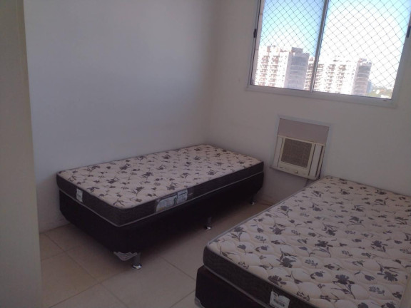 Imagem Apartamento com 2 Quartos à Venda, 70 m² em Jacarepaguá - Rio De Janeiro