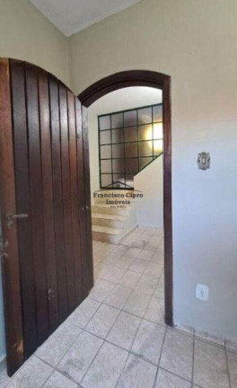 Imagem Sobrado com 5 Quartos à Venda, 367 m² em Pedregulho - Guaratinguetá Imagem Sobrado com 5 Quartos à Venda, 367 m² em Pedregulho - Guaratinguetá