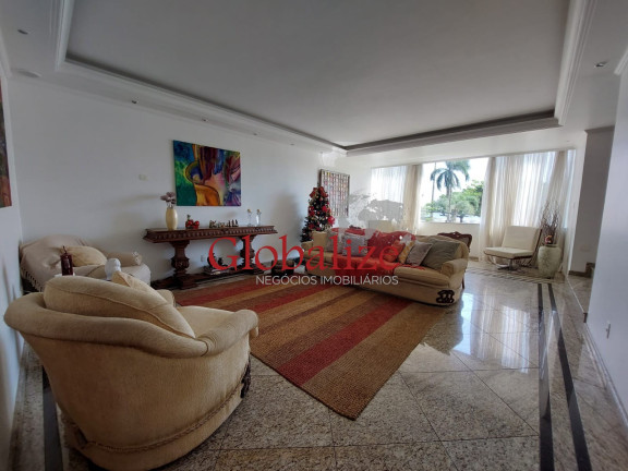 Imóvel com 4 Quartos à Venda, 264 m² em Boqueirão - Santos