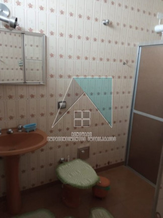 Imagem Casa com 3 Quartos à Venda, 130 m² em Castelo Branco - Ribeirão Preto Imagem Casa com 3 Quartos à Venda, 130 m² em Castelo Branco - Ribeirão Preto