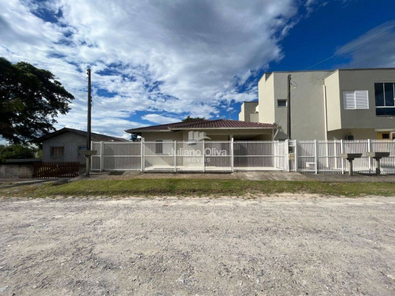 Imagem Casa com 3 Quartos à Venda, 122 m² em Barra Do Sai - Itapoá