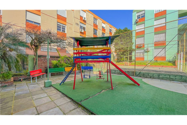 Imagem Apartamento com 3 Quartos à Venda, 62 m² em Cristal - Porto Alegre Imagem Apartamento com 3 Quartos à Venda, 62 m² em Cristal - Porto Alegre