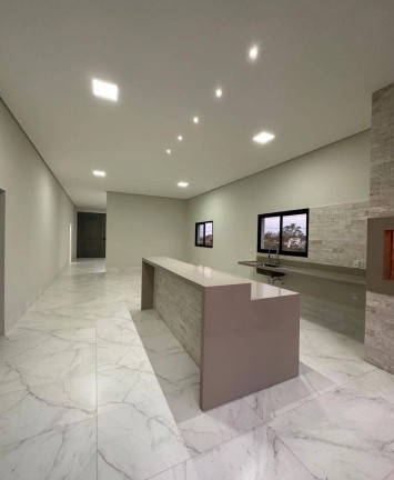 Imagem Casa com 3 Quartos à Venda, 463 m² em Cuiabá Imagem Casa com 3 Quartos à Venda, 463 m² em Cuiabá