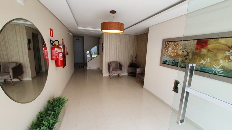 Imagem Apartamento com 3 Quartos à Venda, 67 m² em Centro - Pinhais