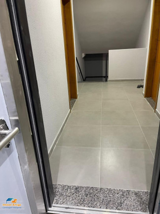 Imagem Imóvel com 2 Quartos à Venda,  em Vila Scarpelli - Santo André