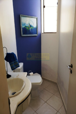Imagem Sobrado com 3 Quartos à Venda, em Sumaré - Caraguatatuba Imagem Sobrado com 3 Quartos à Venda, em Sumaré - Caraguatatuba