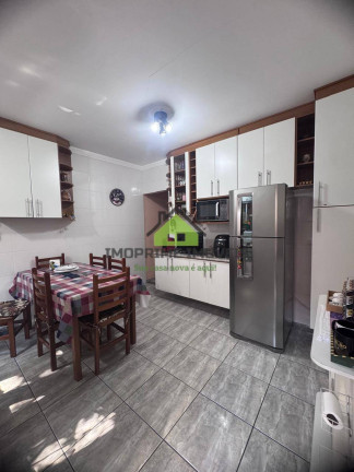 Imagem Casa com 2 Quartos à Venda, 102 m² em Cidade Jardim - Jacareí Imagem Casa com 2 Quartos à Venda, 102 m² em Cidade Jardim - Jacareí