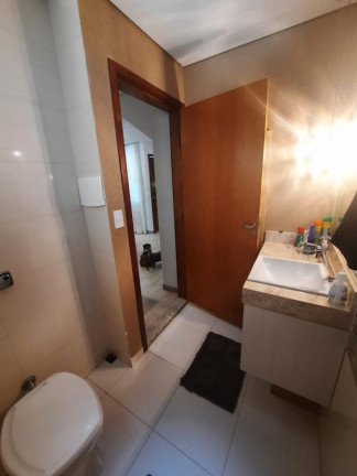 Imagem Casa com 1 Quarto à Venda, 170 m² em Jardim Sumaré - Maringá Imagem Casa com 1 Quarto à Venda, 170 m² em Jardim Sumaré - Maringá