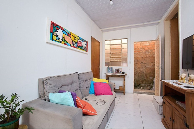Imagem Casa com 2 Quartos à Venda, 54 m² em São José - Porto Alegre Imagem Casa com 2 Quartos à Venda, 54 m² em São José - Porto Alegre