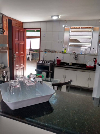 Imagem Casa com 4 Quartos à Venda, em Nova Suíça - Nova Friburgo Imagem Casa com 4 Quartos à Venda, em Nova Suíça - Nova Friburgo