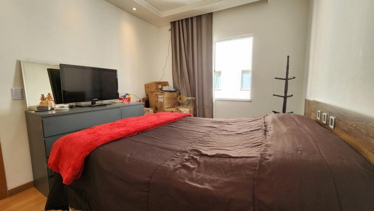 Imagem Apartamento com 2 Quartos à Venda, 56 m² em Pimenteiras - Teresópolis