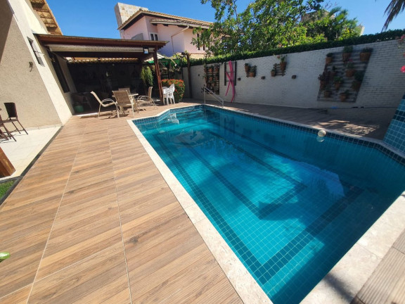 Imagem Casa com 6 Quartos para Temporada, 236 m² em Guarajuba - Camaçari