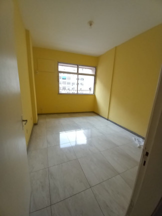 Imagem Imóvel com 1 Quarto à Venda, 40 m² em Centro - Niterói Imagem Imóvel com 1 Quarto à Venda, 40 m² em Centro - Niterói