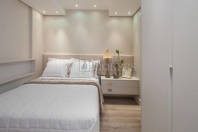 Imagem Apartamento com 4 Quartos à Venda, 215 m² em Balneário Santa Clara - Itajaí
