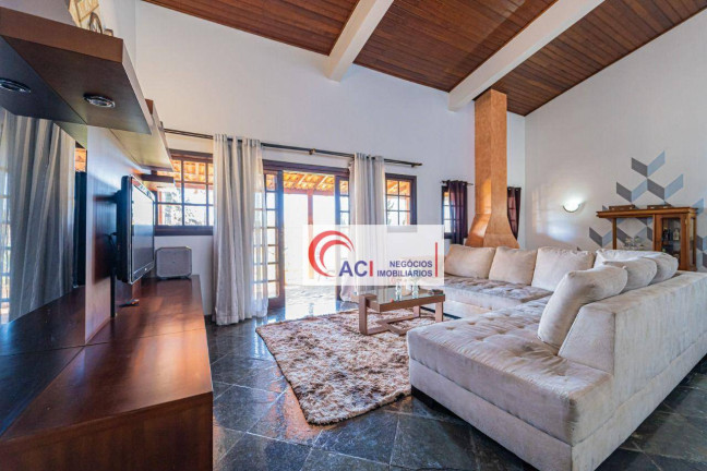 Imagem Casa com 3 Quartos à Venda, 247 m² em Granja Viana - Jandira Imagem Casa com 3 Quartos à Venda, 247 m² em Granja Viana - Jandira