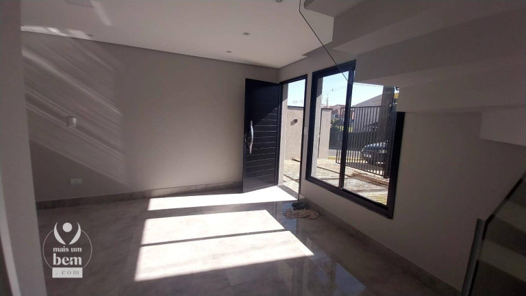 Imagem Sobrado com 3 Quartos à Venda, 110 m² em Boa Vista - Curitiba