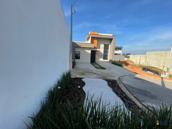 Imagem Casa de Condomínio com 3 Quartos à Venda, 150 m² em Horto Florestal Villagio - Sorocaba Imagem Casa de Condomínio com 3 Quartos à Venda, 150 m² em Horto Florestal Villagio - Sorocaba