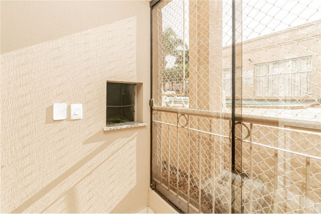 Imagem Imóvel com 2 Quartos à Venda, em Sarandi - Porto Alegre Imagem Imóvel com 2 Quartos à Venda, em Sarandi - Porto Alegre