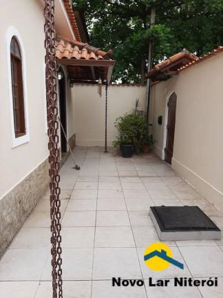 Imagem Casa com 4 Quartos à Venda, 210 m² em Fonseca - Niterói Imagem Casa com 4 Quartos à Venda, 210 m² em Fonseca - Niterói