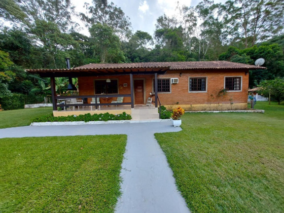 Imagem Casa com 3 Quartos à Venda, 160 m² em Vargem Grande - Teresópolis