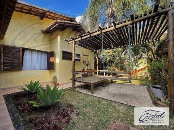 Imagem Casa com 4 Quartos à Venda, 220 m² em Granja Viana - Carapicuíba Imagem Casa com 4 Quartos à Venda, 220 m² em Granja Viana - Carapicuíba