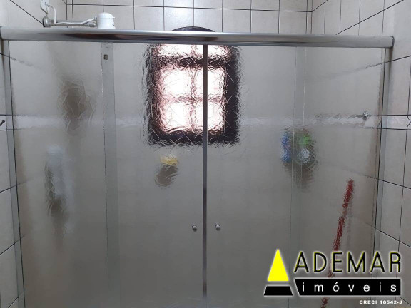 Imagem Casa com 3 Quartos à Venda, 250 m² em Piraporinha - Diadema