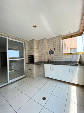 Imagem Apartamento com 2 Quartos à Venda, 90 m² em Ocian - Praia Grande