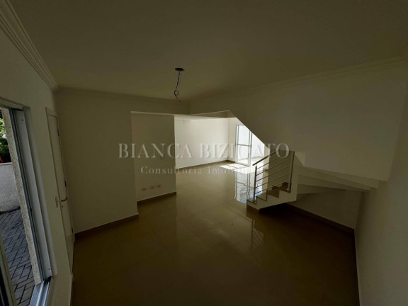 Casa com 3 Quartos à Venda, 105 m² em Santa Cândida - Curitiba