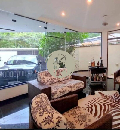 Imagem Sobrado com 3 Quartos à Venda, 250 m² em Jose Menino - Santos Imagem Sobrado com 3 Quartos à Venda, 250 m² em Jose Menino - Santos