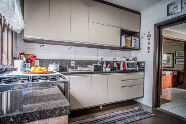 Imagem Imóvel com 4 Quartos à Venda,  em Sarandi - Porto Alegre