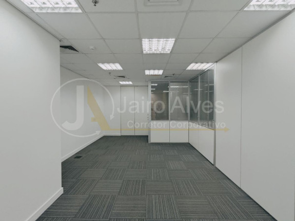 Imagem Imóvel Comercial para Alugar, 139 m² em Cidade Monções - São Paulo