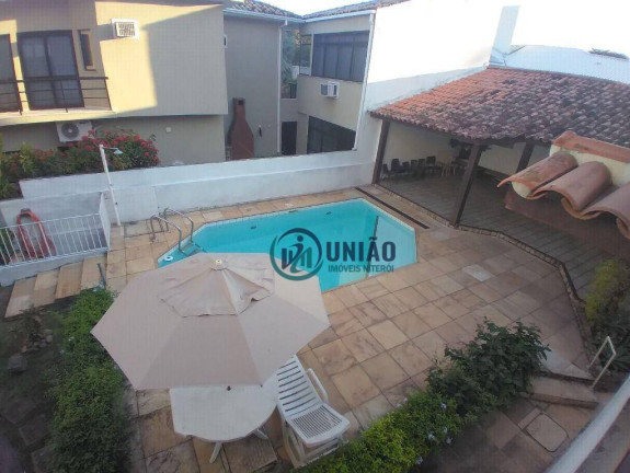 Imagem Casa com 4 Quartos à Venda, 500 m² em Piratininga - Niterói Imagem Casa com 4 Quartos à Venda, 500 m² em Piratininga - Niterói
