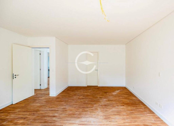 Imagem Casa com 3 Quartos à Venda, 560 m² em Moema - São Paulo Imagem Casa com 3 Quartos à Venda, 560 m² em Moema - São Paulo