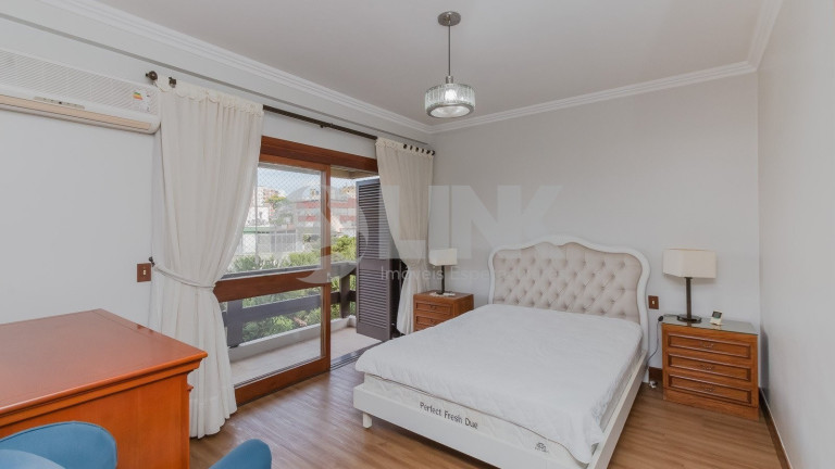 Imagem Apartamento com 3 Quartos à Venda, 195 m² em Mont Serrat - Porto Alegre Imagem Apartamento com 3 Quartos à Venda, 195 m² em Mont Serrat - Porto Alegre