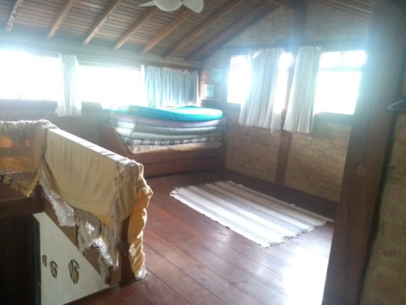 Imagem Casa com 3 Quartos à Venda, em Bexiga - Ilhabela Imagem Casa com 3 Quartos à Venda, em Bexiga - Ilhabela