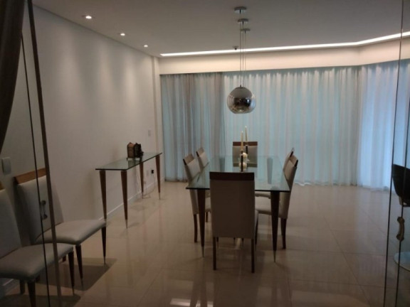Imagem Imóvel com 3 Quartos à Venda, 142 m² em Centro - Balneário Camboriú Imagem Imóvel com 3 Quartos à Venda, 142 m² em Centro - Balneário Camboriú