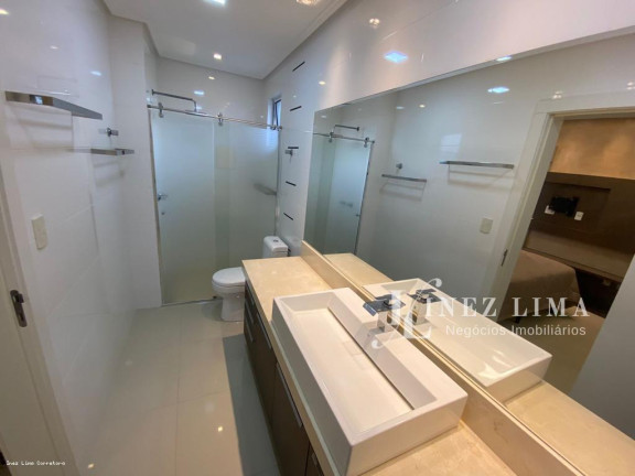 Imagem Apartamento com 3 Quartos à Venda, 178 m² em Meia Praia - Itapema Imagem Apartamento com 3 Quartos à Venda, 178 m² em Meia Praia - Itapema