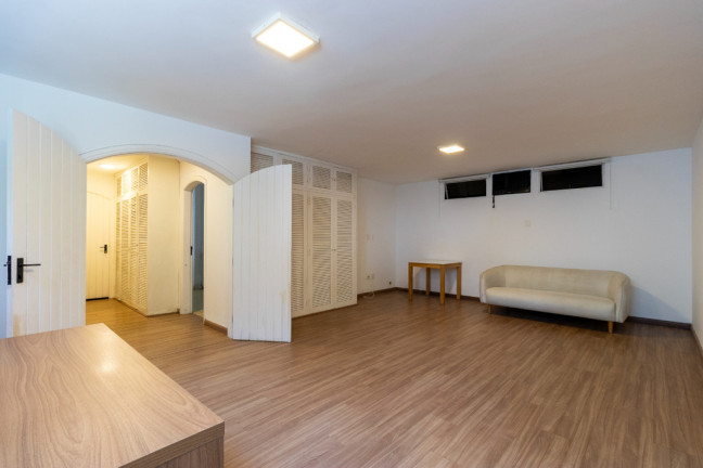 Imagem Imóvel com 4 Quartos à Venda, 260 m² em Jardim Morumbi - São Paulo Imagem Imóvel com 4 Quartos à Venda, 260 m² em Jardim Morumbi - São Paulo