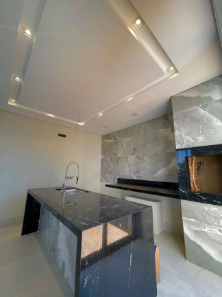 Imagem Casa com 3 Quartos à Venda, 268 m² em Tijucal - Cuiabá Imagem Casa com 3 Quartos à Venda, 268 m² em Tijucal - Cuiabá