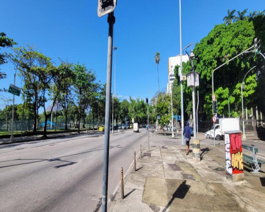 Imagem Kitnet com 1 Quarto à Venda, 40 m² em Flamengo - Rio De Janeiro