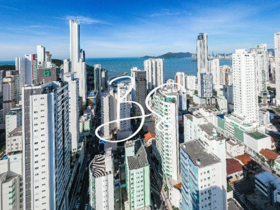 Imagem Apartamento com 4 Quartos à Venda, 146 m² em Pioneiros - Balneário Camboriú Imagem Apartamento com 4 Quartos à Venda, 146 m² em Pioneiros - Balneário Camboriú