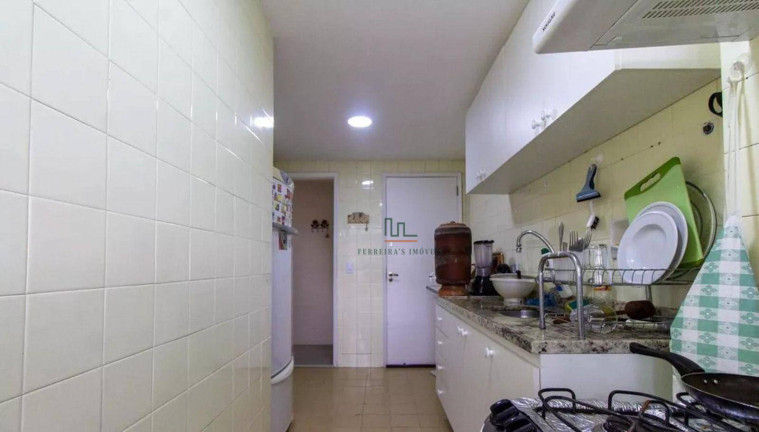 Imagem Apartamento com 2 Quartos à Venda, 68 m² em Cosme Velho - Rio De Janeiro Imagem Apartamento com 2 Quartos à Venda, 68 m² em Cosme Velho - Rio De Janeiro