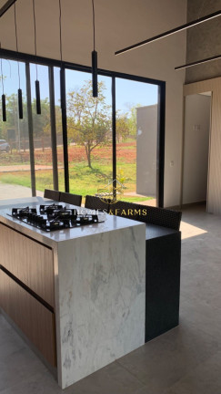 Imagem Casa com 3 Quartos para Alugar, 250 m² em Condomínio Alta Vista I - Senador Canedo