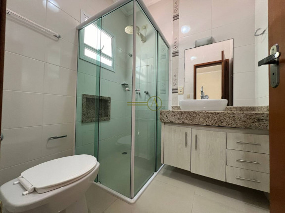 Imagem Casa com 4 Quartos para Alugar, 200 m² em Jardim Márcia - Peruíbe Imagem Casa com 4 Quartos para Alugar, 200 m² em Jardim Márcia - Peruíbe