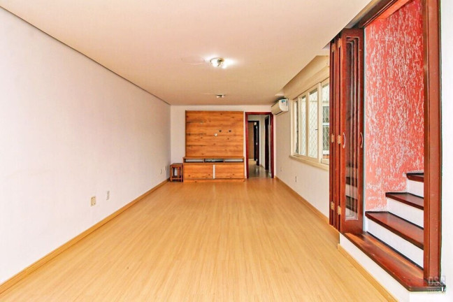 Imagem Apartamento com 4 Quartos à Venda, 184 m² em Azenha - Porto Alegre Imagem Apartamento com 4 Quartos à Venda, 184 m² em Azenha - Porto Alegre