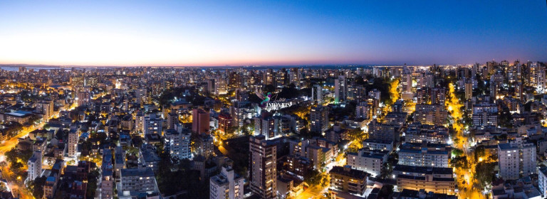 Imagem Apartamento com 3 Quartos à Venda, 121 m² em Santana - Porto Alegre