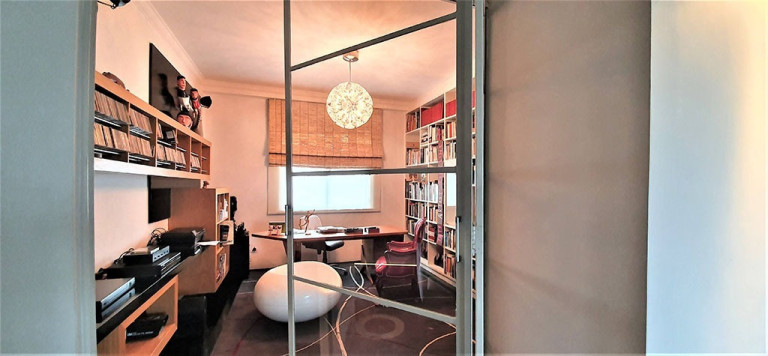 Imagem Apartamento com 2 Quartos à Venda, 186 m² em República - São Paulo