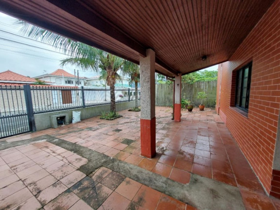 Imagem Casa com 3 Quartos à Venda, 154 m² em Flórida - Praia Grande Imagem Casa com 3 Quartos à Venda, 154 m² em Flórida - Praia Grande