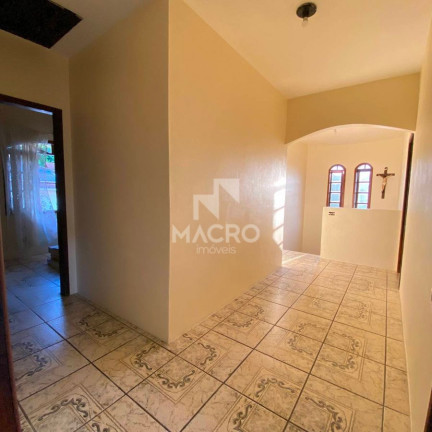 Imagem Casa com 4 Quartos à Venda, 242 m² em Vila Nova - Jaraguá Do Sul Imagem Casa com 4 Quartos à Venda, 242 m² em Vila Nova - Jaraguá Do Sul