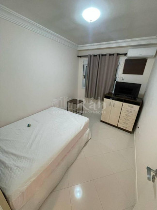 Apartamento com 3 Quartos à Venda, 130 m² em Meia Praia - Itapema